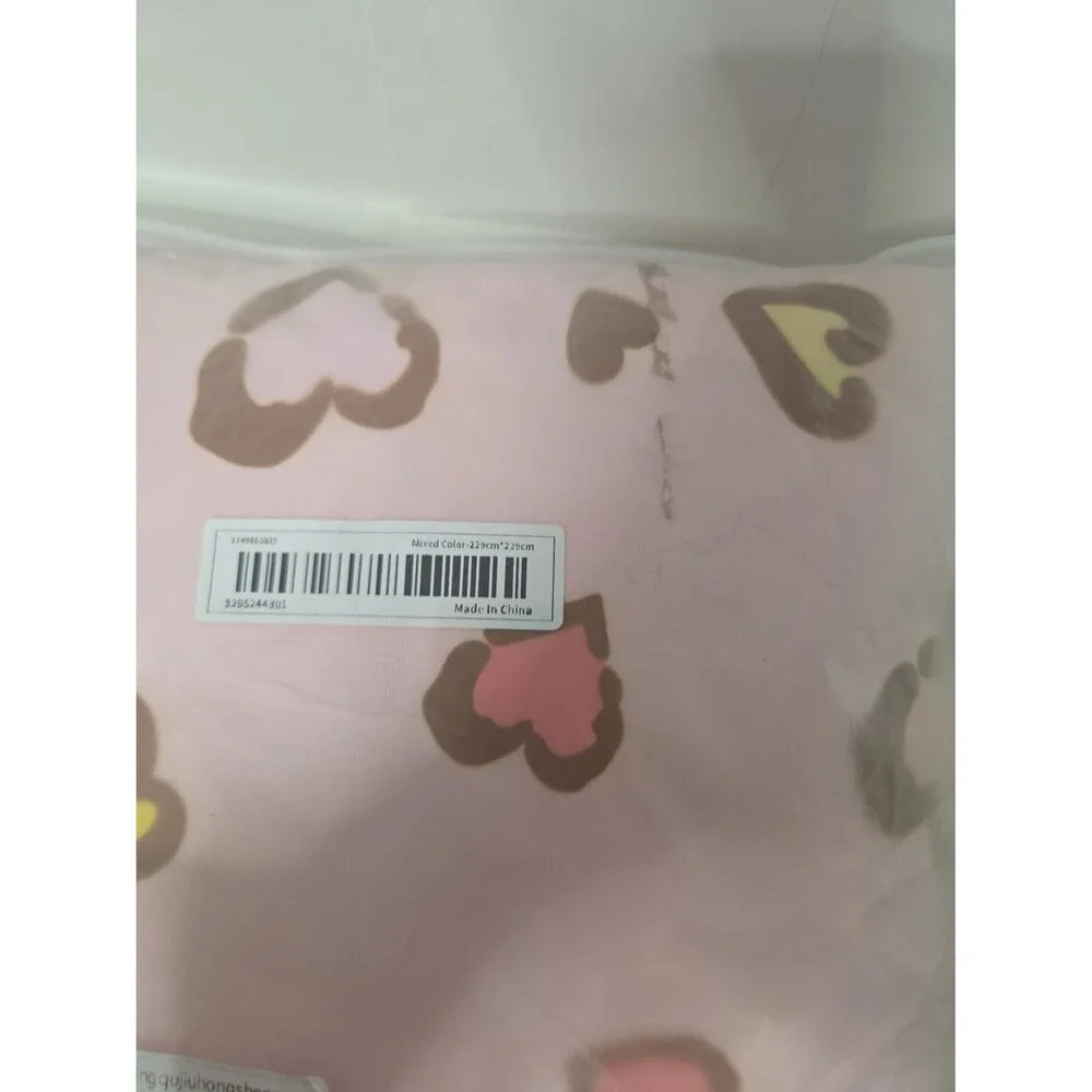Cute Hello Kitty Inspired Pink Heart Leopard Bedding Set - Queen Size (3pc)